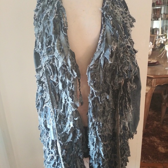 Coat - Picture 5 of 8